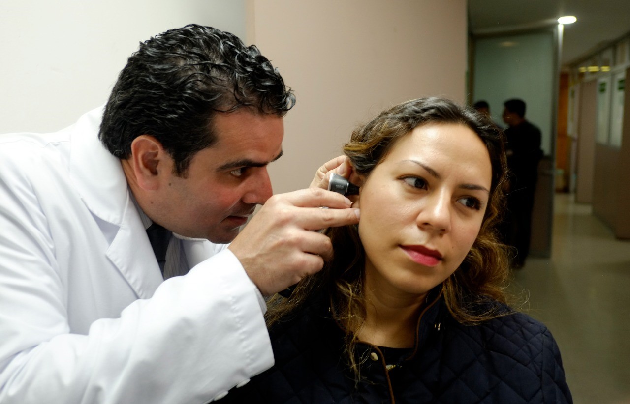 EL RUIDO CONSTANTE Y USO DE AUDÍFONOS PUEDEN OCASIONAR PÉRDIDA AUDITIVA, ADVIERTE IMSS