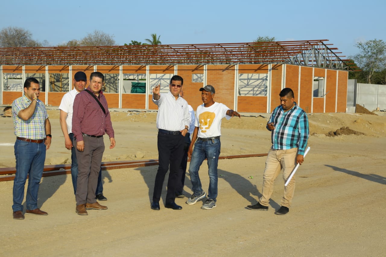 Avanza construcción del cuartel regional en LC