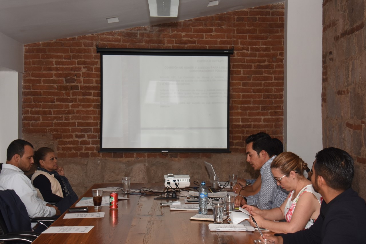 Llama Patricia Medina a legislar en beneficio de los ciudadanos