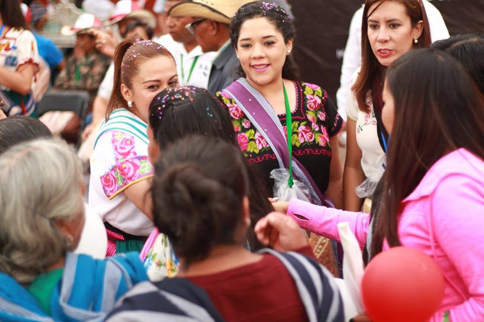 Fuentes de empleo para reducir la pobreza: Xóchitl Ruíz.