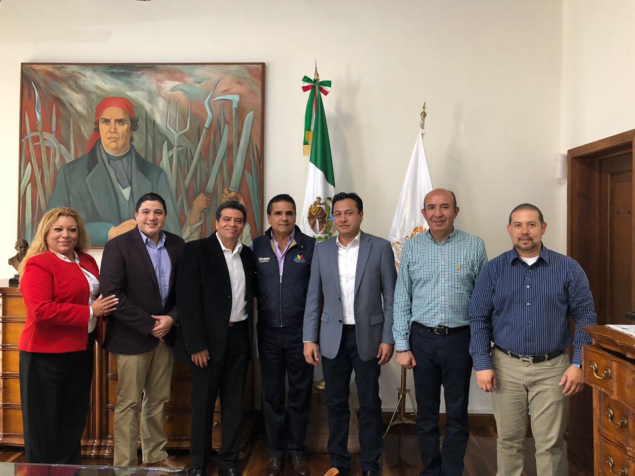 Se reúne Gobernador con director general de INEA