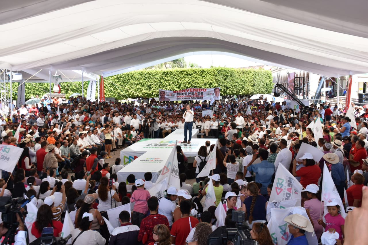 Compromete Pepe Meade infraestructura carretera y de salud para Michoacán