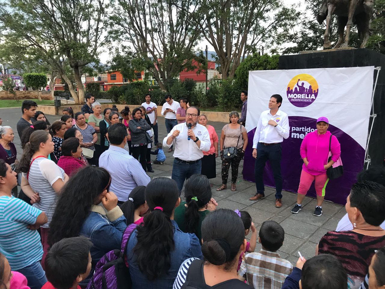 Demostraremos que los ciudadanos tenemos más fuerza que los partidos: Clovis