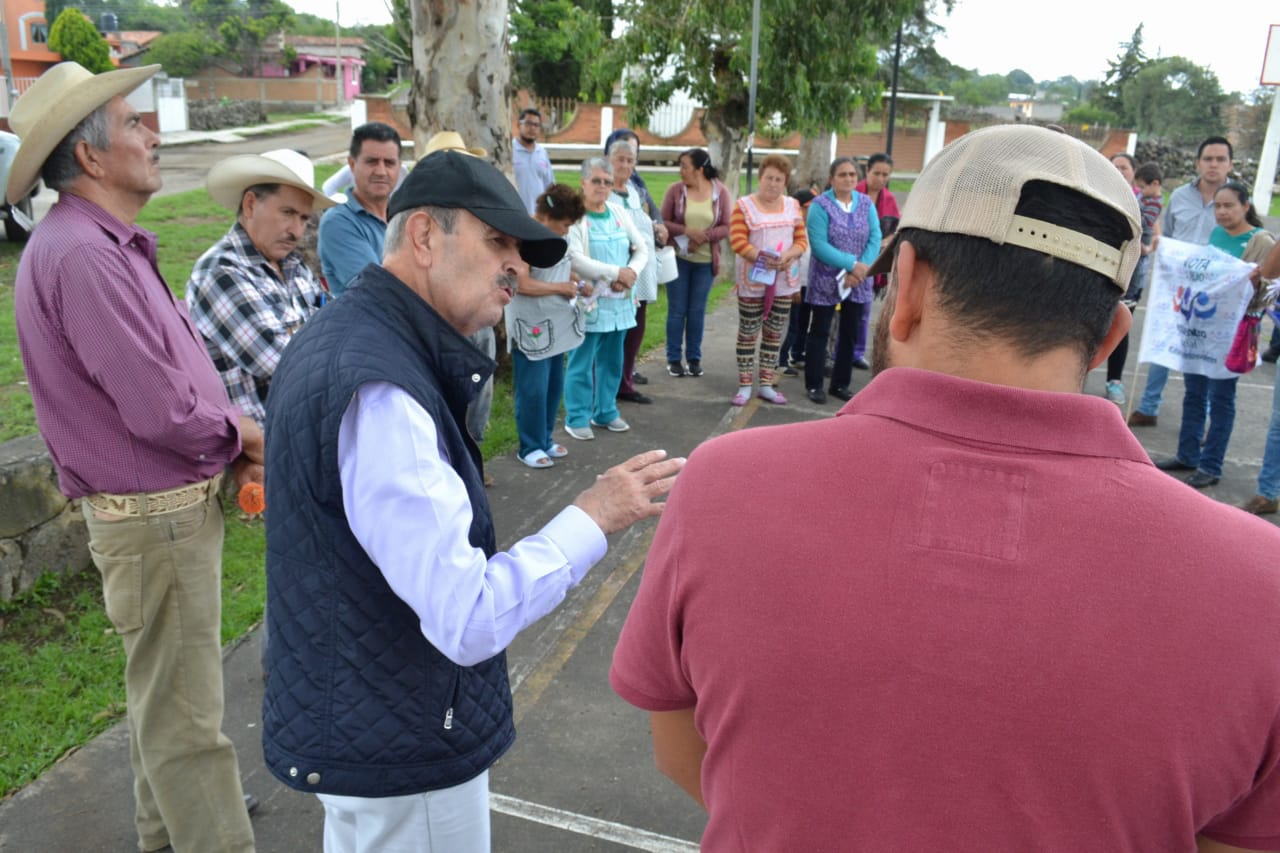 Con Fausto Vallejo Figueroa no hay que calar gallo, aseguran habitantes de Teremendo
