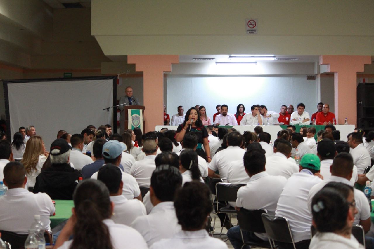 Sindicatos, obligados a trabajo social y  de protección al empleo: Xóchitl Ruiz