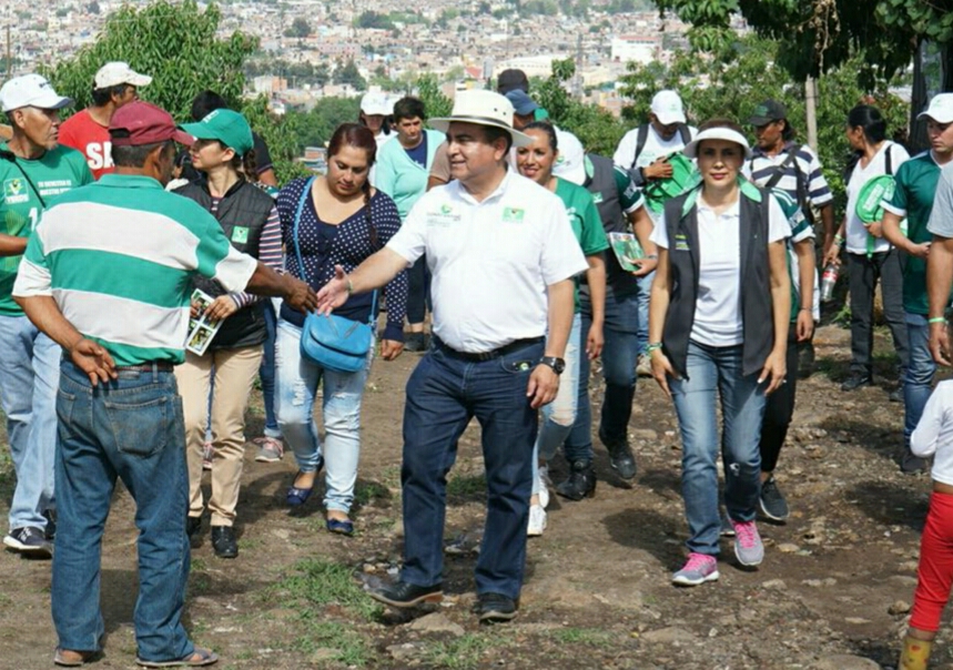 Mis mejores encuestas son las calles y vamos a la cabeza: Constantino Ortiz