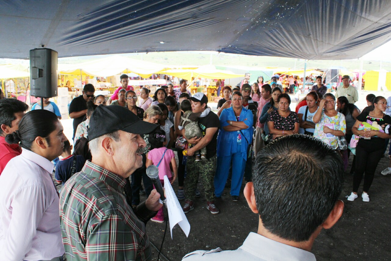 En el primer año de gobierno mejorará infraestructura vial en Misión del Valle, asegura Fausto Vallejo Figueroa