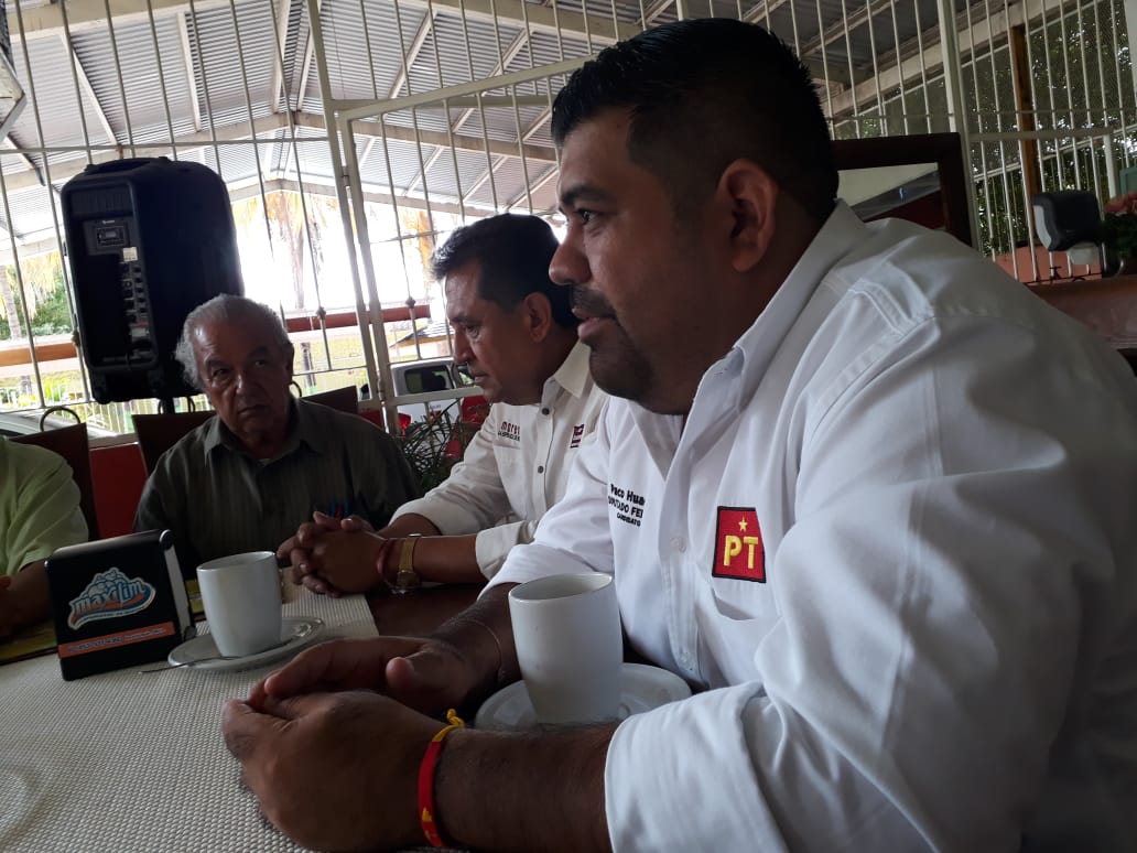 Paco Huacus y José Luis Cruz Lucatero, celebran el Día de la Libertad de Expresión