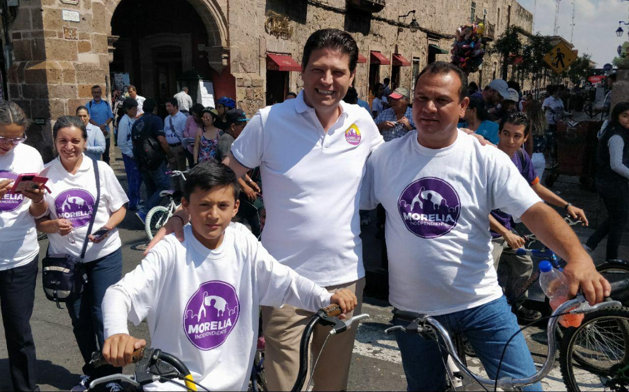 Alfonso Martínez propone Sistema de Bicicletas Públicas para Morelia