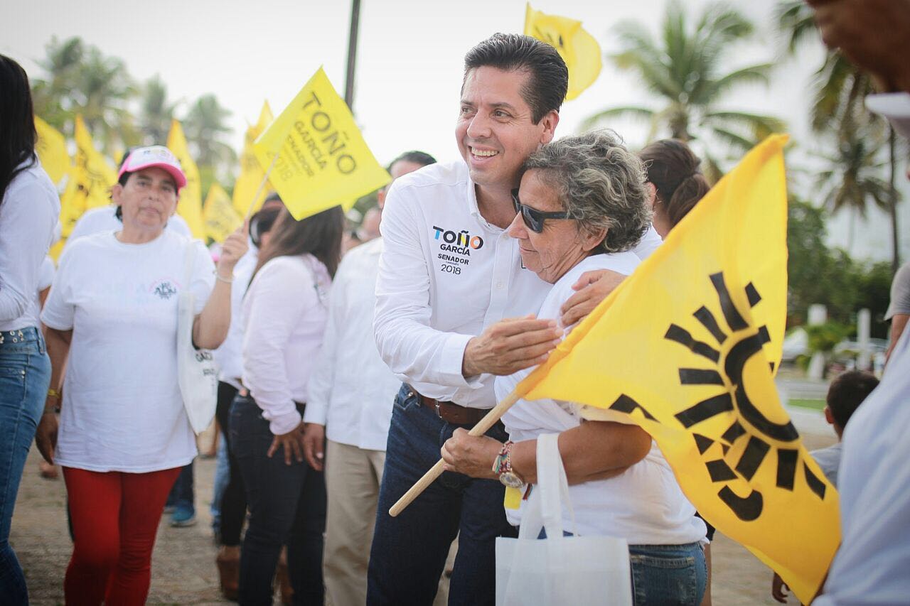 Toño García, por impulsar ampliación de autopista Siglo XXI