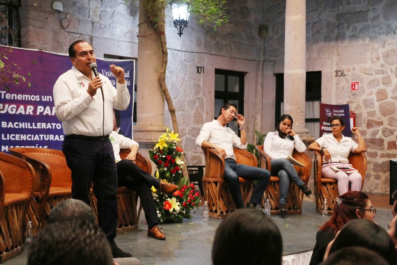 Inclusión, desarrollo social, transparencia, ejes para el progreso de Morelia: Gerónimo Color