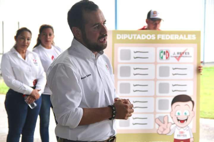 Lamenta Reyes Galindo falta de apertura de aspirantes a diputación federal para debatir