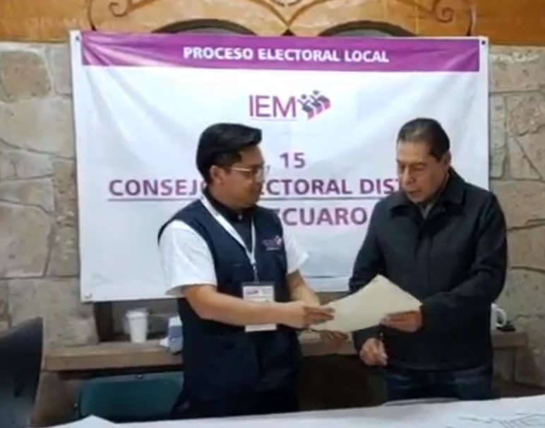 Como diputado electo del distrito XV de Pátzcuaro, Márquez Tinoco se compromete a “siempre estar del lado de la gente”