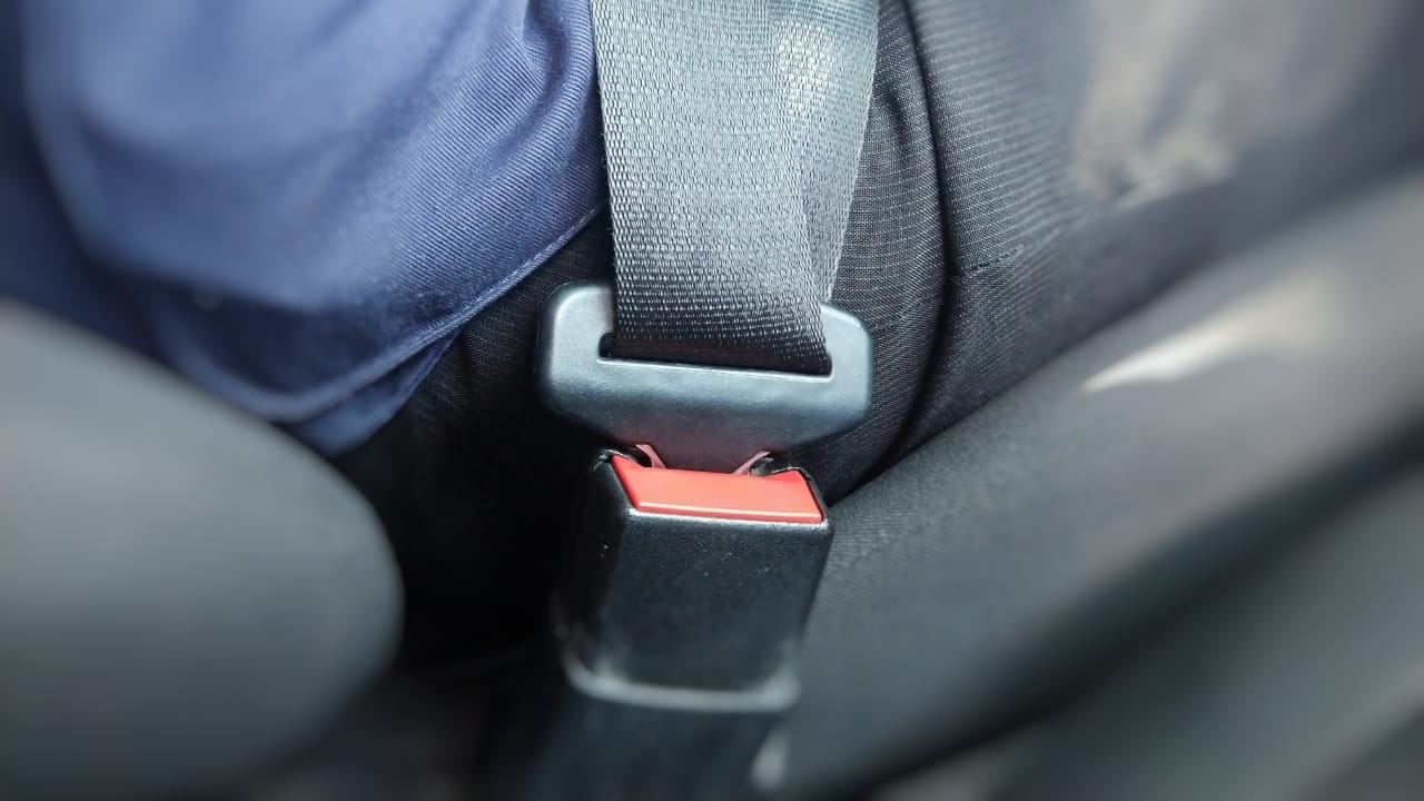 Cinturón y asientos para menores, seguridad para todos: SSP