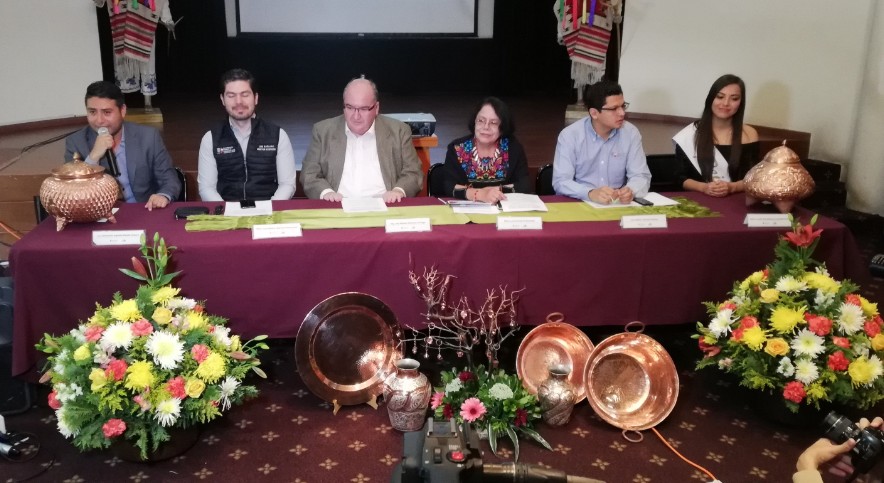 Salvador Escalante anuncia la Feria y Concurso de Cobre Martillado