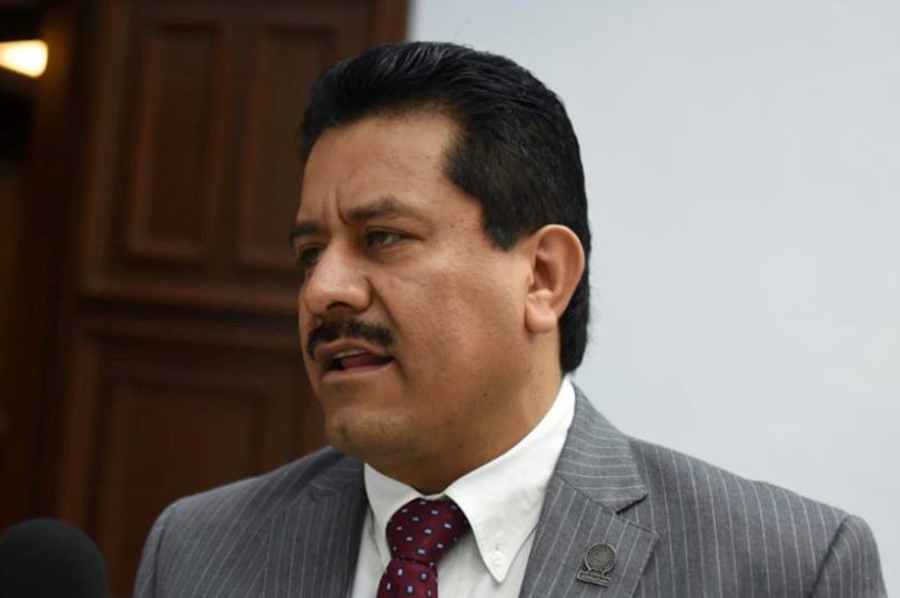 A cerrar filas en el priismo en Michoacán, convocó el diputado Roberto Carlos López