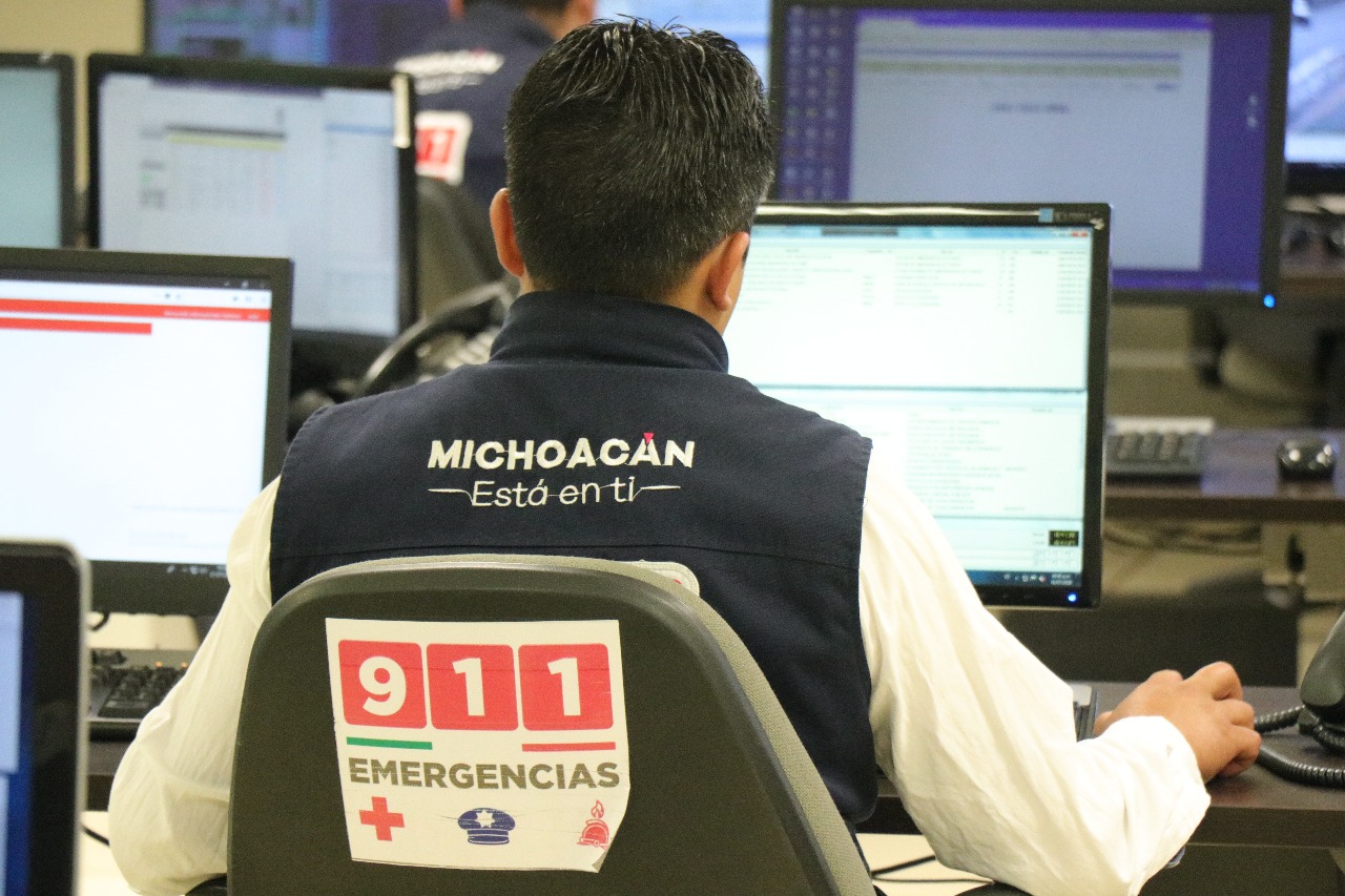 Cuenta SSP con operadores del 911 en materia de urgencias médicas