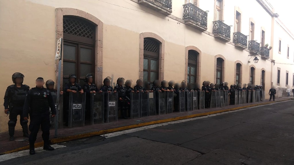 Implementa Policía Michoacán operativo en Morelia ante manifestaciones