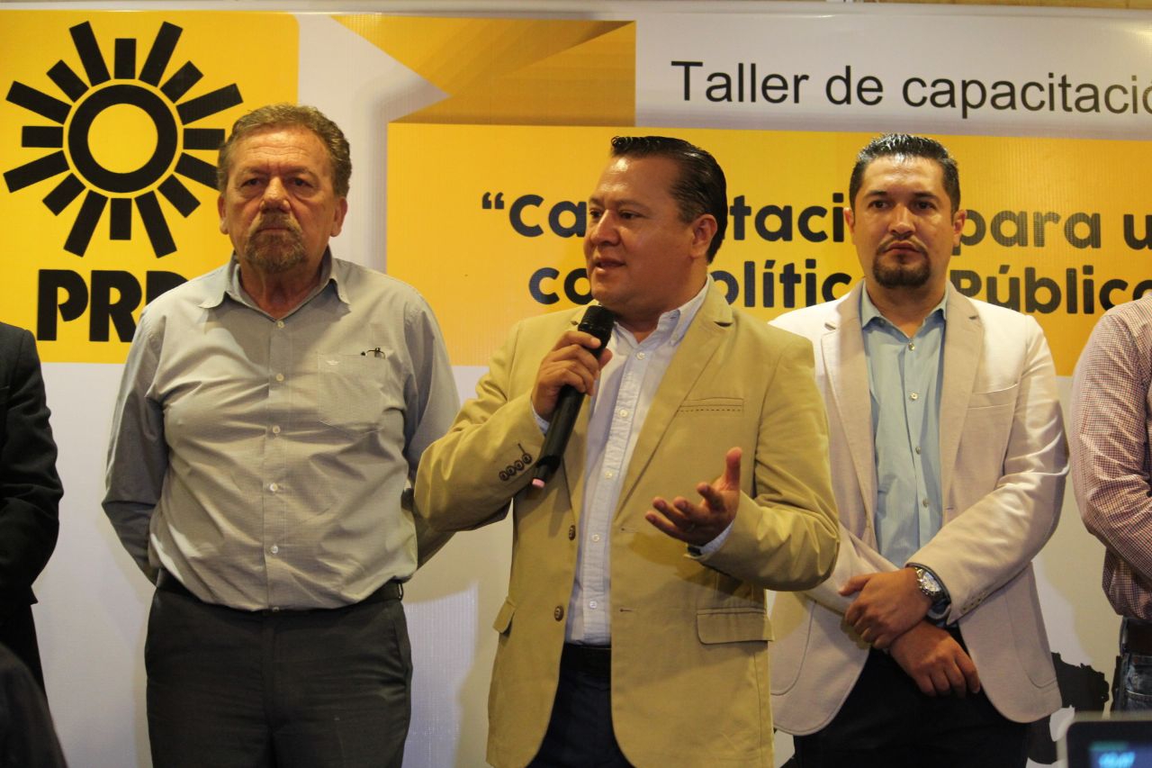 PRD capacita a candidatos electos en políticas públicas de izquierda
