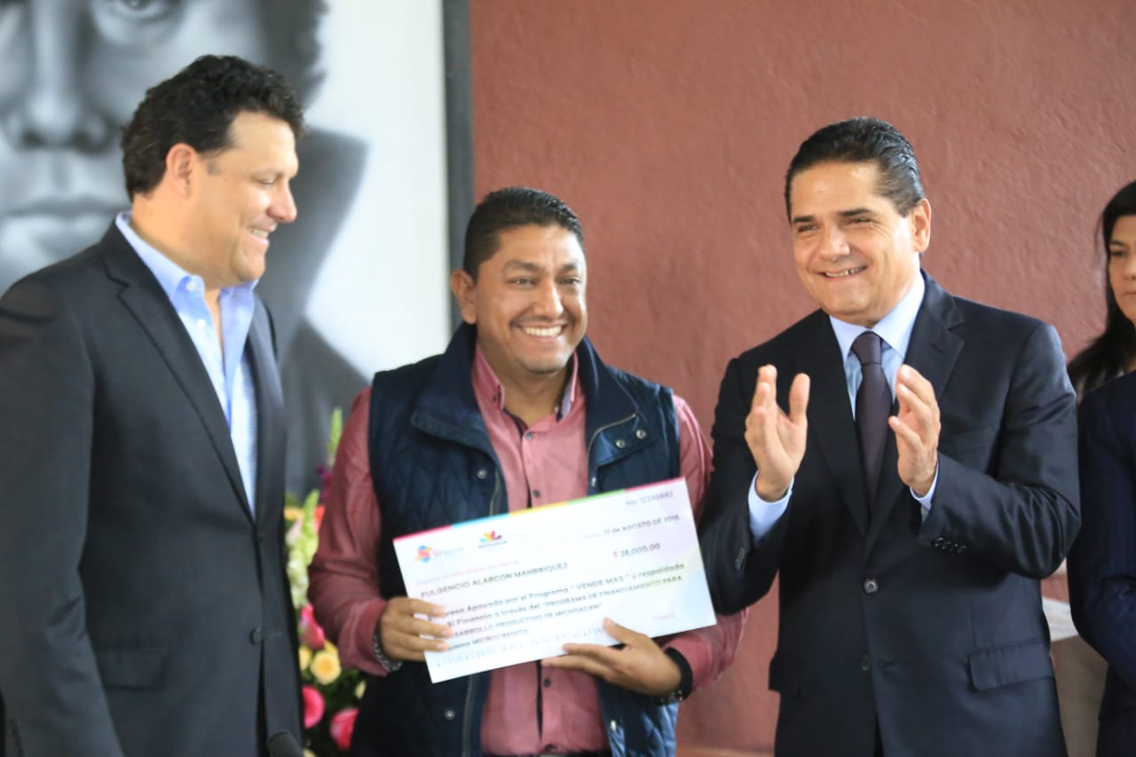 Ofrecen Gobierno del Estado e INADEM 220 mdp en créditos para emprender negocios en Michoacán