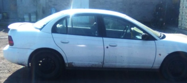 Asegura SSP a tres personas y dos vehículos en región La Piedad