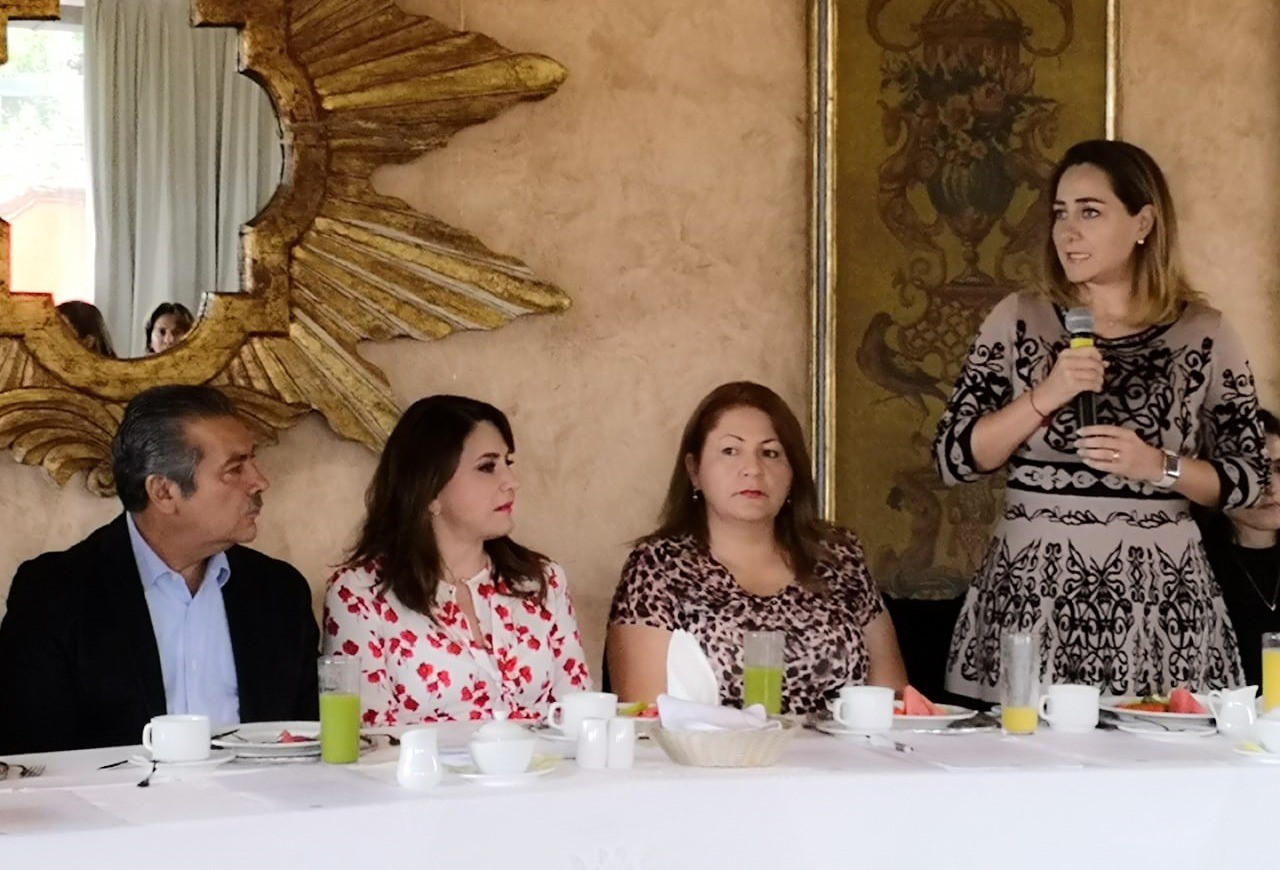 Programa de primer empleo beneficiará a 2.5 millones de jóvenes mexicanos y michoacanos, asegura la diputada Cristina Portillo