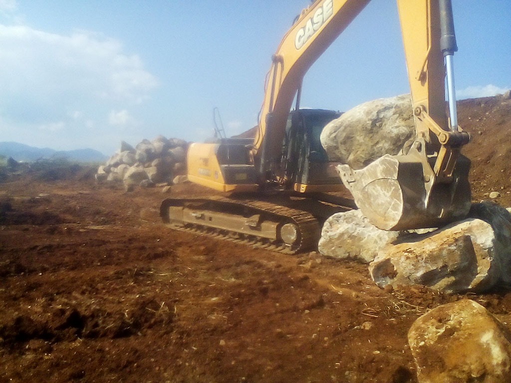 En tres años, rehabilitados 17 mil kilómetros de caminos rurales: Sedrua