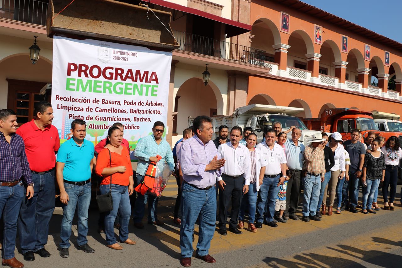 En marcha programa emergente de embellecimiento urbano en Apatzingán