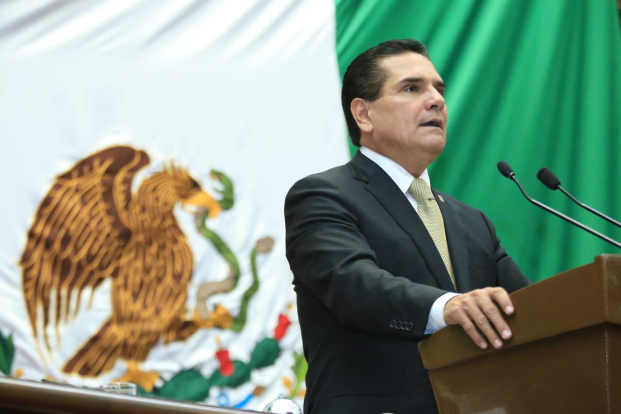 Entrega del Tercer Informe de Gobierno al Congreso del Estado