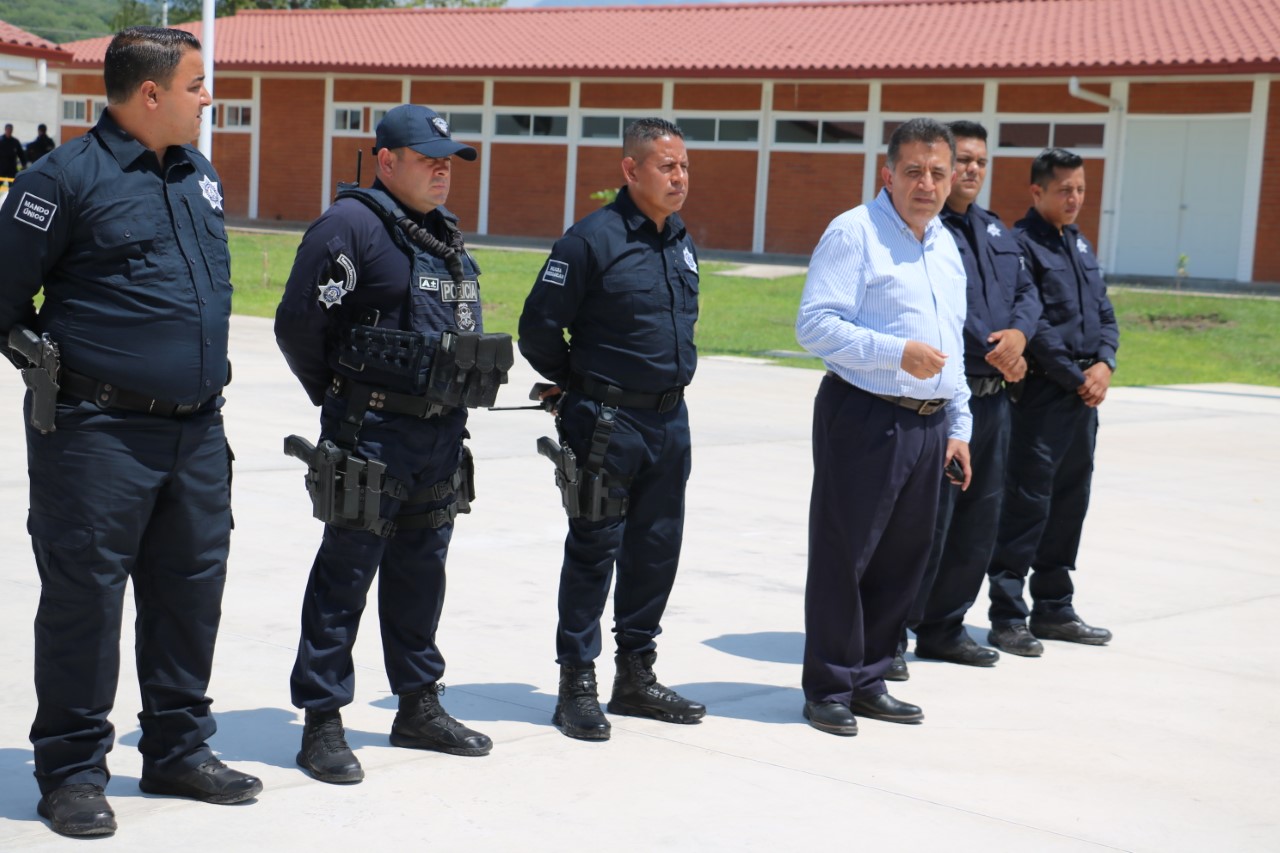 Mejorar la percepción de los cuerpos de seguridad pide José Luis Cruz Lucatero.