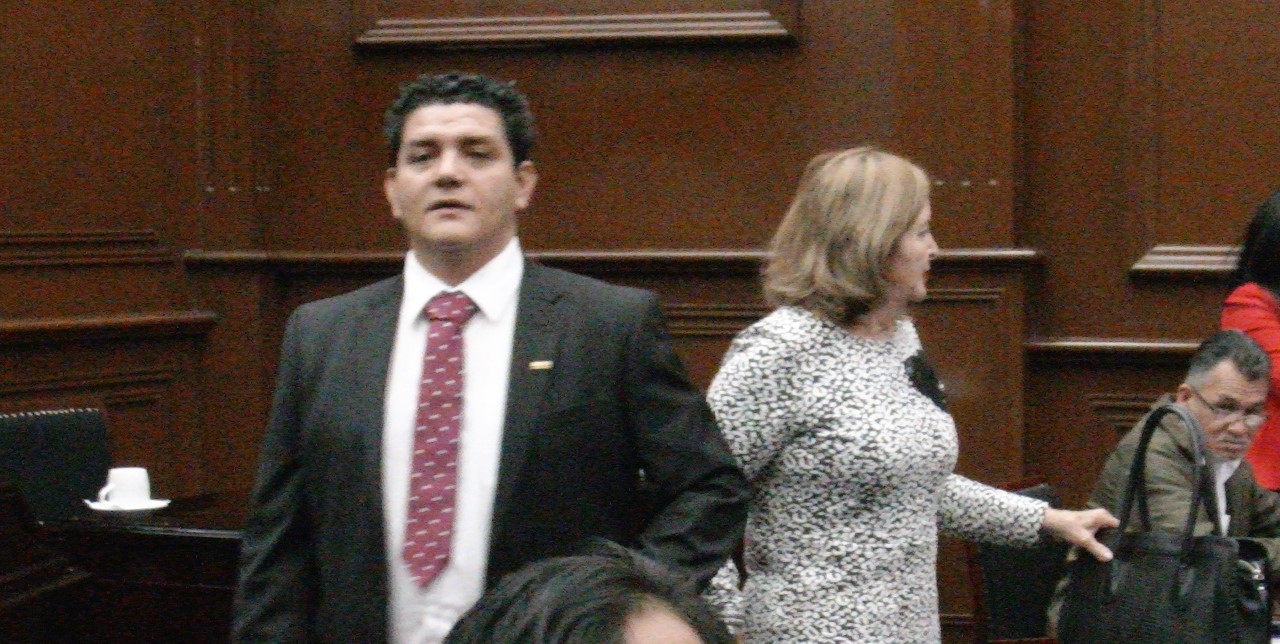 El Diputado Local de Múgica pugnará porque se concluya Ciudad Mujer