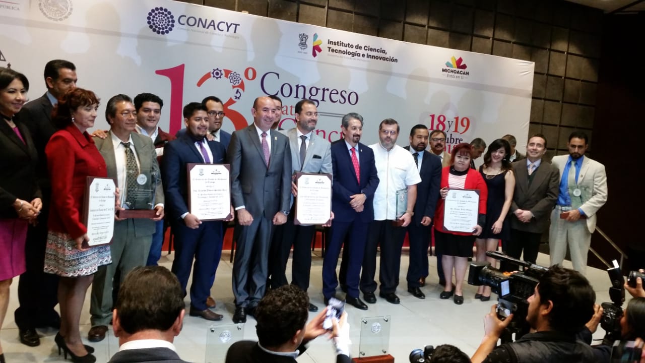 Premian a lo mejor de la Ciencia en Michoacán