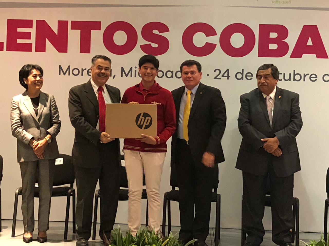Reconocen a Talentos Cobaem por su nivel de excelencia