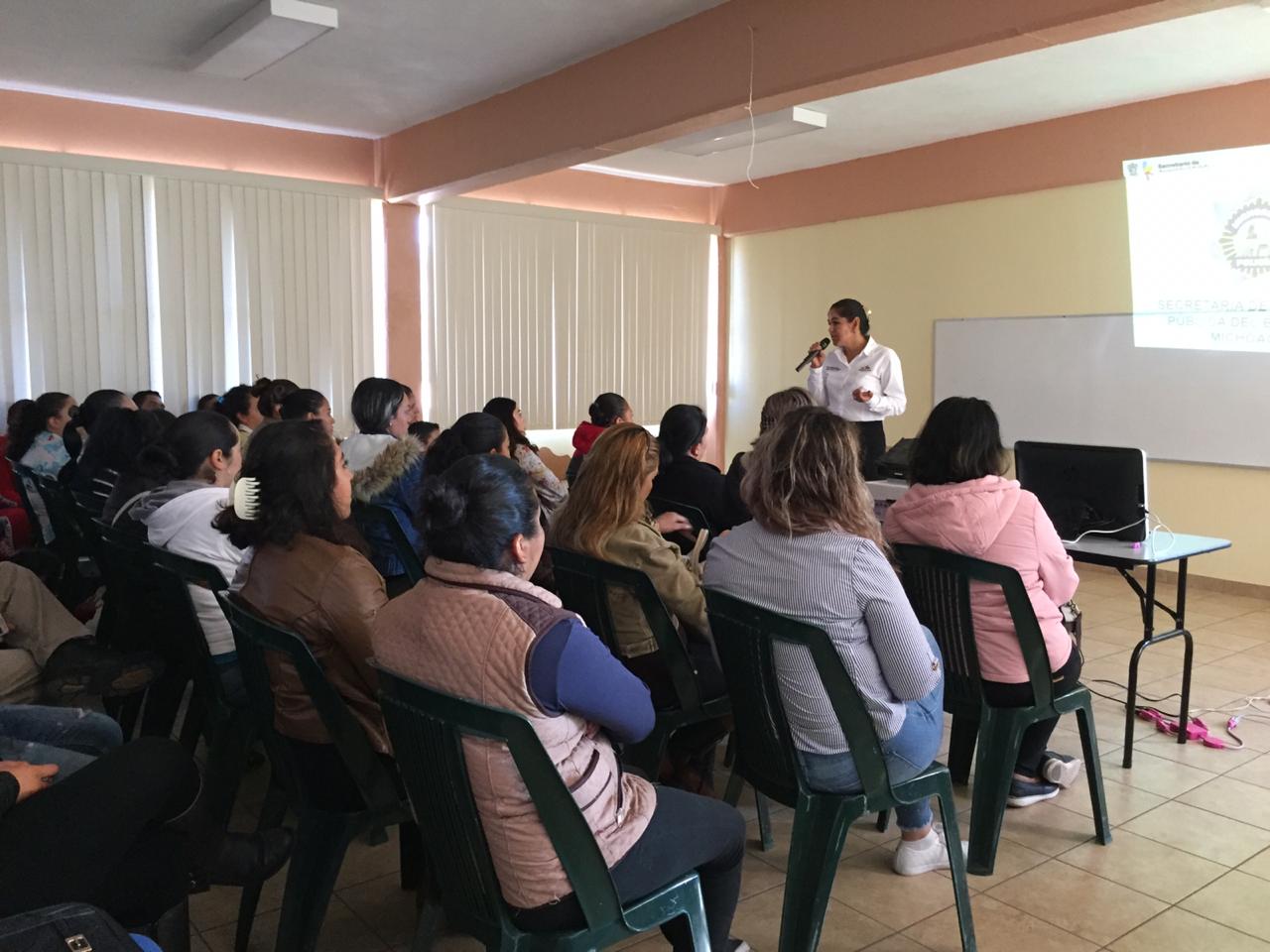 Fomenta SSP valores civiles a padres de familia en Hidalgo