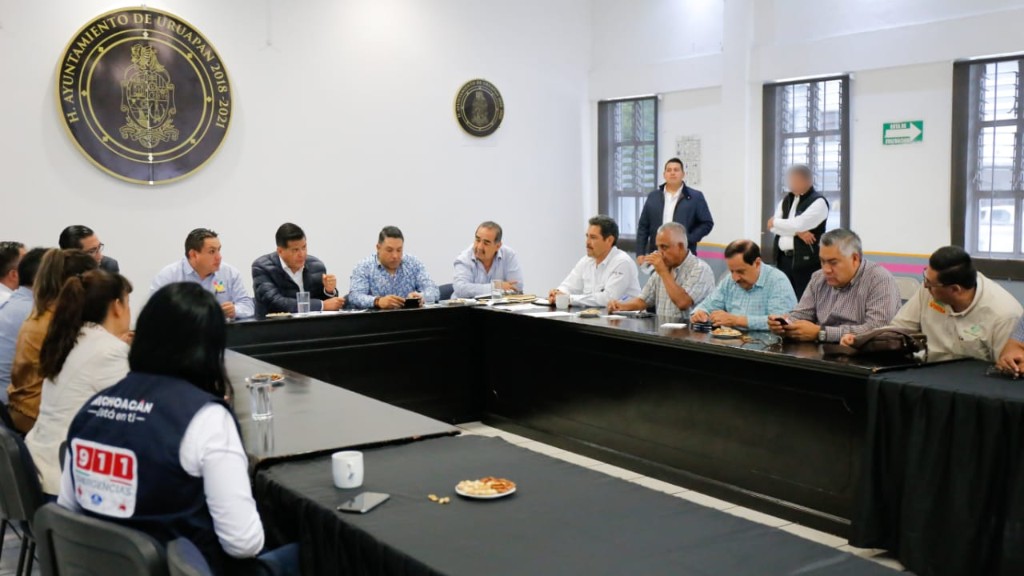 Con acercamiento, Gobierno del Estado establece acuerdos con sector aguacatero de Uruapan