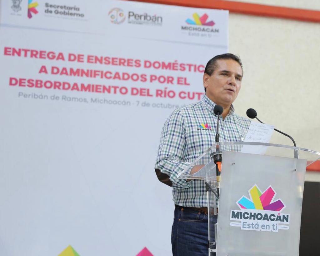 Peribán, el más claro ejemplo de solidaridad: Silvano Aureoles