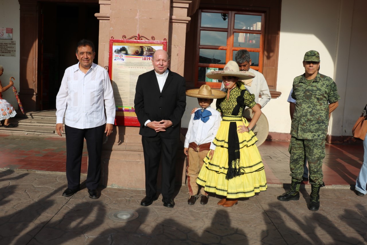 Inician festividades del 204 Aniversario de la Constitución