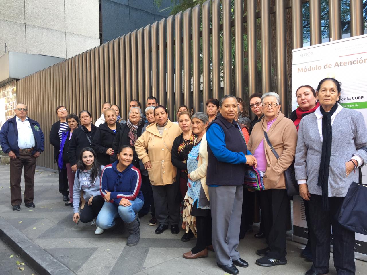 Apoya Gobierno a migrantes en trámite de visa para cumplir con su mes calendario en EU