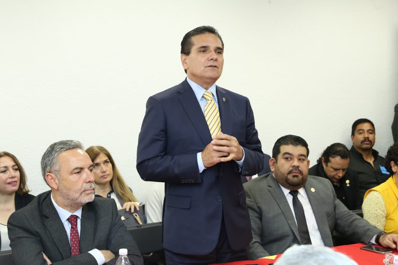 Defiende Silvano Aureoles presupuesto federal para Michoacán