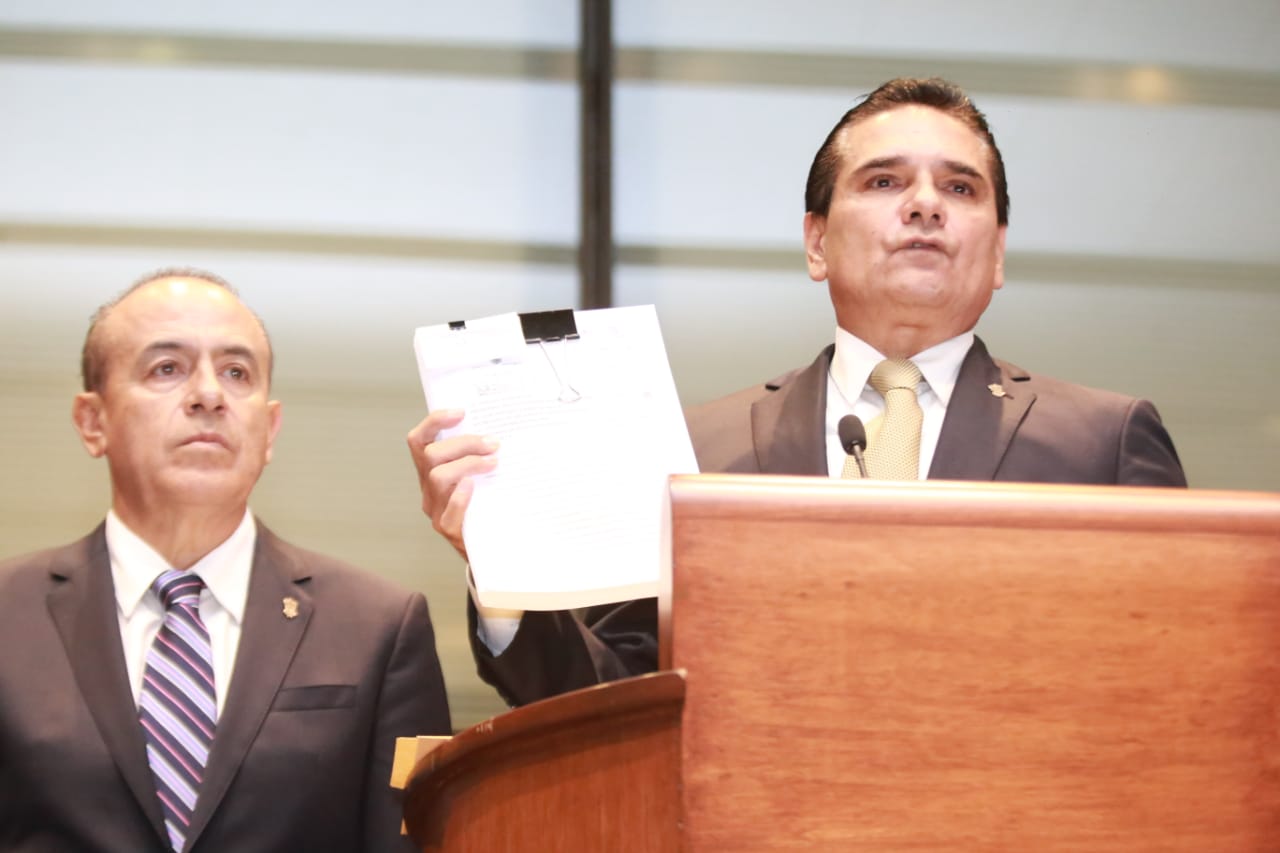 Devuelve Michoacán servicios educativos a la Federación