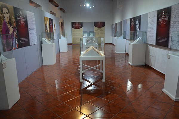 Expone Museo Histórico del Poder Judicial de Michoacán documentos de expedientes judiciales de los siglos XIX y XX