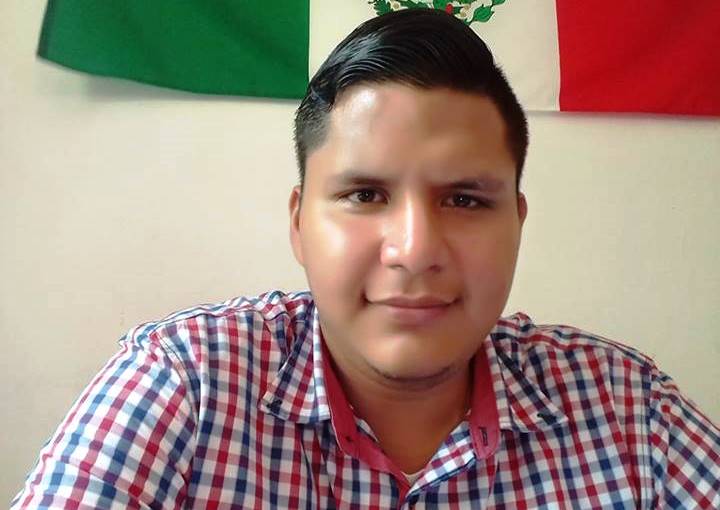 José Mauricio Magadan Ramírez y familia, felicita a Avance de Michoacán