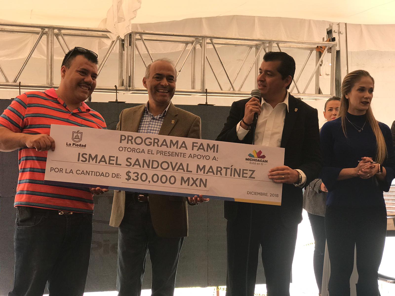 Trabaja Gobierno de Michoacán para garantizar derechos de niñas y niños binacionales