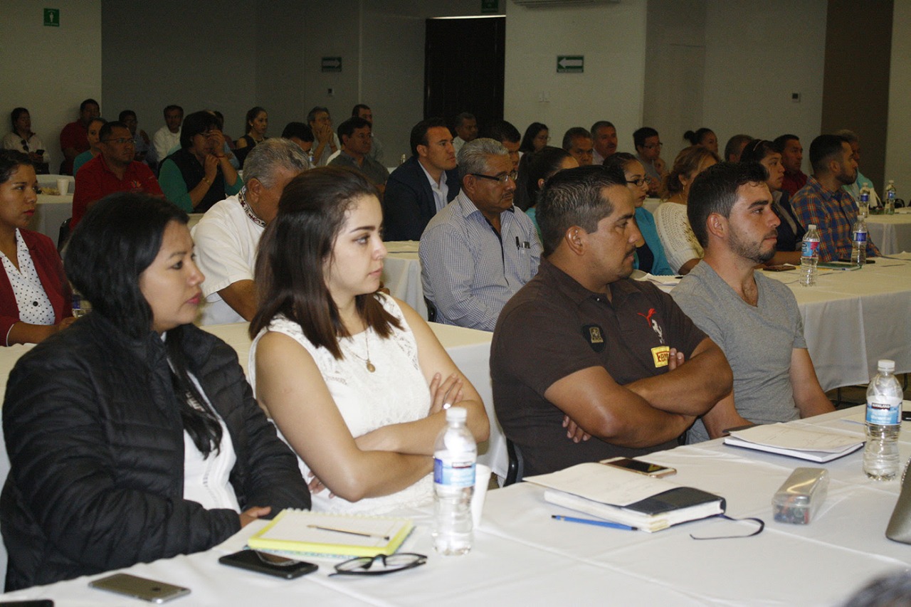 En 2018, capacitó Cedemun a más de 4 mil funcionarios municipales