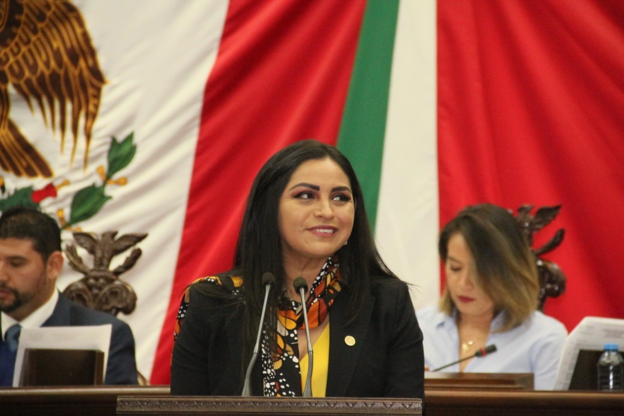 Plantea Araceli Saucedo instaurar Condecoración al Mérito Turístico