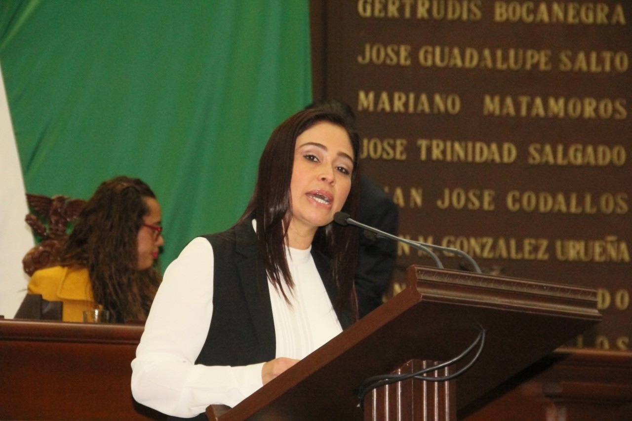 Delito que debe castigarse incumplir con responsabilidades a menores: Miriam Tinoco