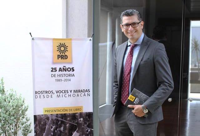 El Gobernador del Estado designa a Ulises Rangel nuevo director del Instituto Tecnológico Superior de Apatzingán.