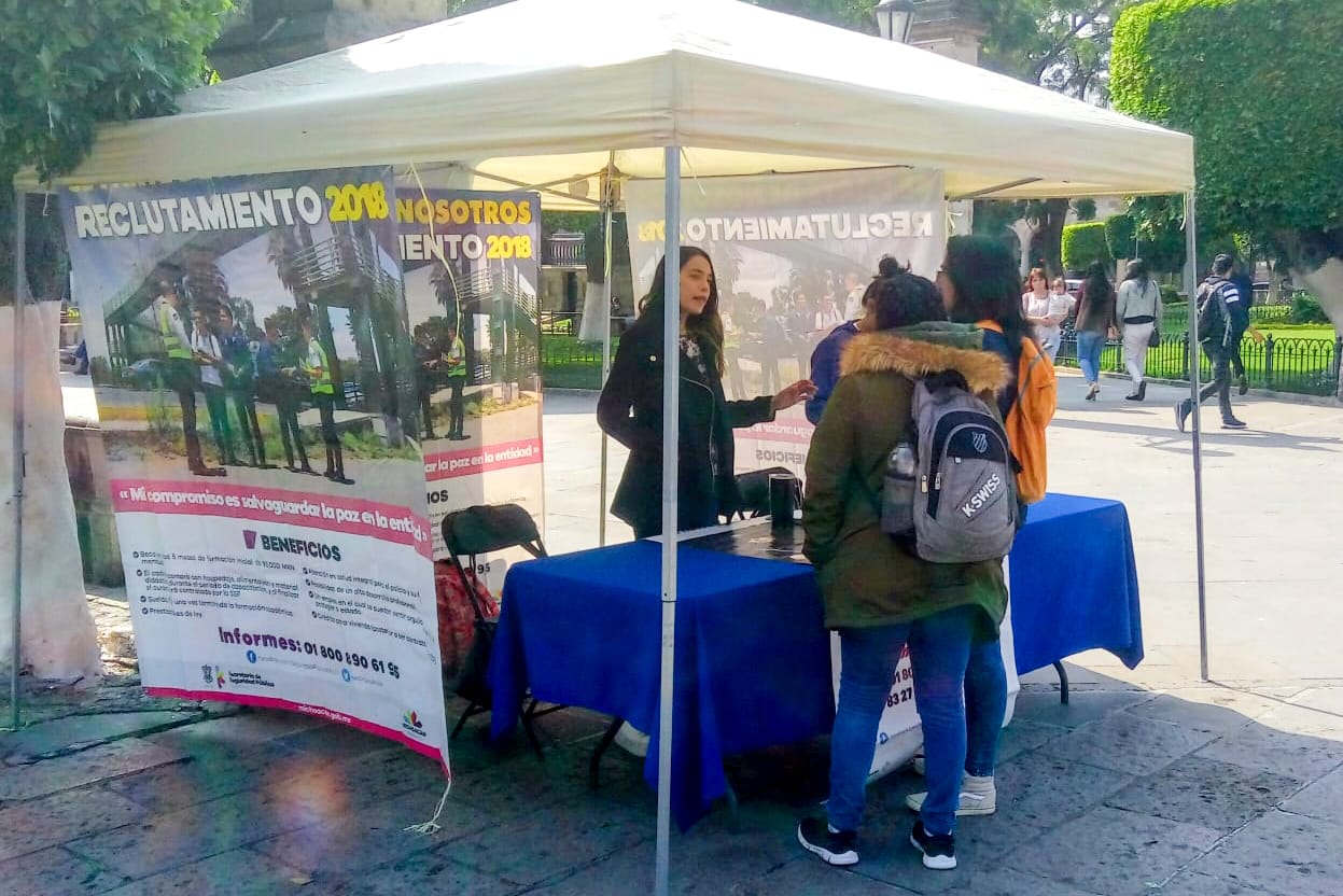 Instala SSP módulos de reclutamiento en Morelia para la Policía Michoacán