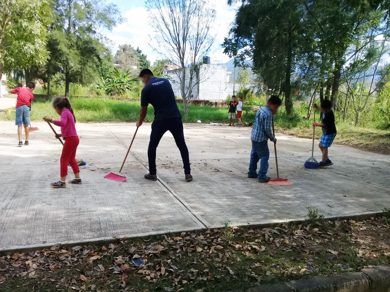 Continúa SSP con recuperación de espacios públicos en Coalcomán