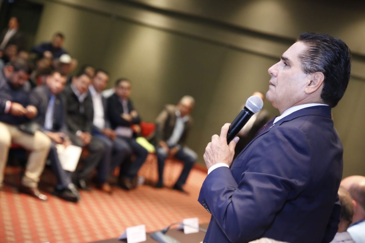 Impulsa Gobierno de Michoacán paquete de obras con diputados y ayuntamientos